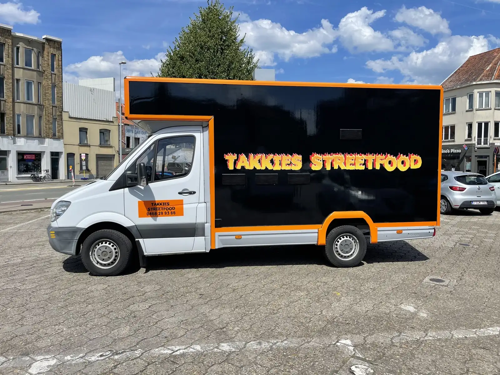 Foodtruckbelettering – Takkies Streetfood